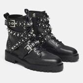 Стильные кожаные черные ботинки