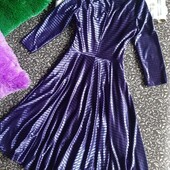 Новое красивое фиолетовое платье микровелюр