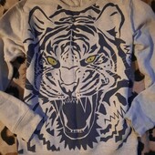 Красивейший свитшот на 11-12лет. Идеал.