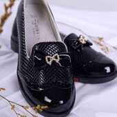 Дуже гарні туфлі в наявності 32-37розмір якість класна