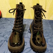 Лакові чоботи демі