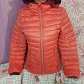 Демісезонна куртка, стан нової речі класснюча. Тепла.