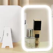 Дзеркало для макіяжу з LED підсвічуванням