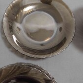 Блюдо круглое, овальное и салатник Duralex. Весь сервиз есть в других лотах