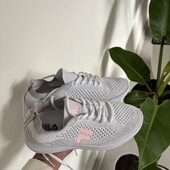 ✨кросівки філа / колір гін лайт в суперовому стані