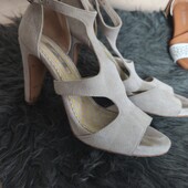 Boden 38p сірі замшеві босоніжки