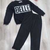 У відмінному стані комплект на 4-5років .