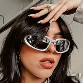 Спортивные солнцезащитные очки