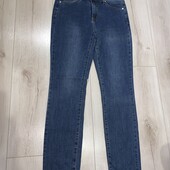 Нові з біркою стрейчеві джинси розмір 38.