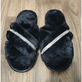 Чорні міхові капці