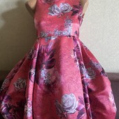 Праздничное платье на рост 146 ,на 10-11 лет