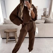 Класний спортивний костюм на тонкому утеплені L/XL дивіться заміри