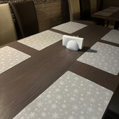 Cкатерти-4шт для праздничного стола