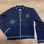 Куртка на весну на дівчинку як нова 146 . Дуже гарна