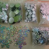 Сніжинки і намистини, паєтки 700шт