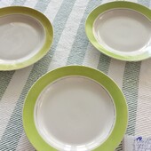 лот тарілок