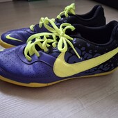 Футзалки NIKE 37р