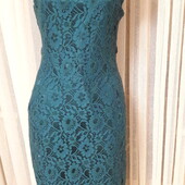 Красива мереживна сукня футляр