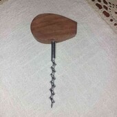 Якісний штопор з дерев'яною ручкою Німеччина