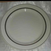 розпродаж-б.у мало