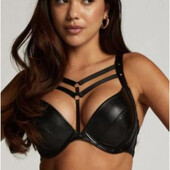 807. Бюстгальтер пушап 70D