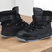 Теплые зимние ботинки на меху! 36,37,38,39,41р черн шнур