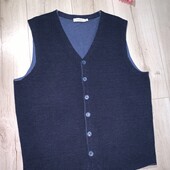 В ідеалі як новий.Жилет трикотажний розмір 2ХЛ.