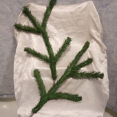 Розпродаж!! штучної_ялинки середні_гілочки_(по_п’ять) у_лоті_одна_штучка як_справжні:)