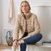 Стьобана куртка з трикотажним коміром, бежева Tchibo, розмір 50-52 (44 євро)