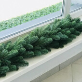 Гірлянда хвойна Lux літа 1,2 м зелена