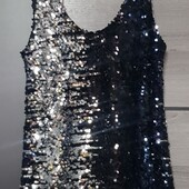 топ в пайетках, нарядный, смотрится шикарно просто. бренд Esmara