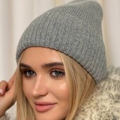 Шапка жіноча