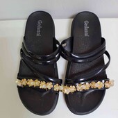 шльопанці 37 р