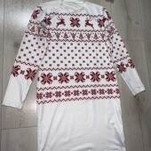 У новому стані новорічна сукня на 11-12років.