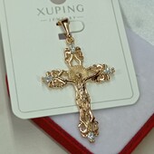 Красивый крестик с распятием и фианитами. Позолота 585 пробы 18К.