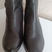 Шкіряні чорні черевики р.6