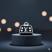 Срібна підвіска-шарм Шанель