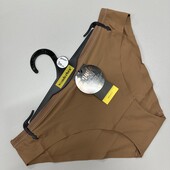 928. Бразиліани М