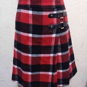 Тепла спідниця 6/34 розміру,в стегнах 94 см.