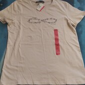 Футболка.одна на вибір.розмір S.синсей.