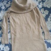 River island uk12 бежевий класний светр з об'ємним хомутом