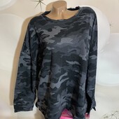 Свитшот без начеса размер 4хл/5хл, состояние хорошее
