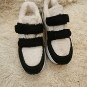 Новинка зими кросівки Тедді на ліпучках з екошкіри , якість супер .