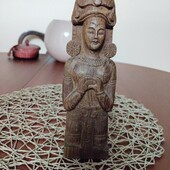 Дерев'яна статуетка