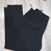 В ідеальному стані штанці розмір Л-ХЛ.