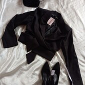 Стильний та якісний піджак на запах у чорному кольорі