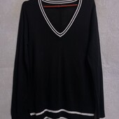 Женский трикотажный тоненький свитерок отличного качества