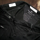 Стильные фирменные джинсы от американского бренда Cross, в отличном состоянии