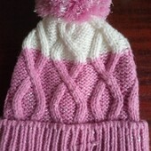 Шапка в'язана