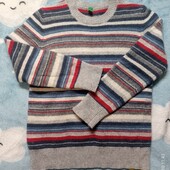 Тепленький светр Benetton на 5-6 рочків